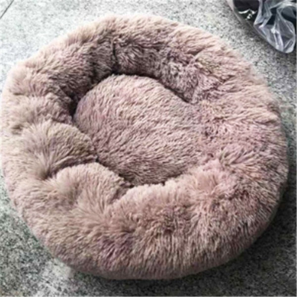 Round Plush Cat Bed – Warm Winter Pet Nest Pad with Anti-Slip Base
